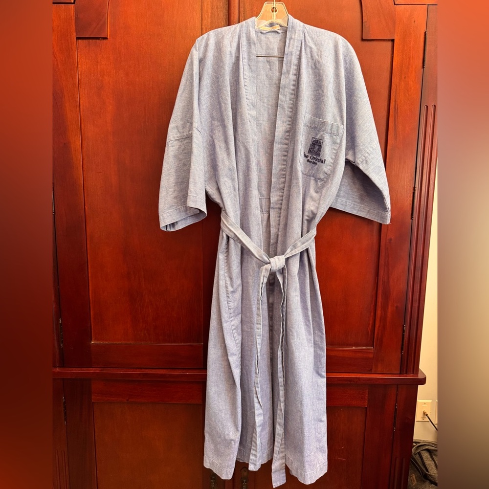 The Oriental Bangkok Robe | Blue Chambray Cotton Kimono Robe Size Large unisex
